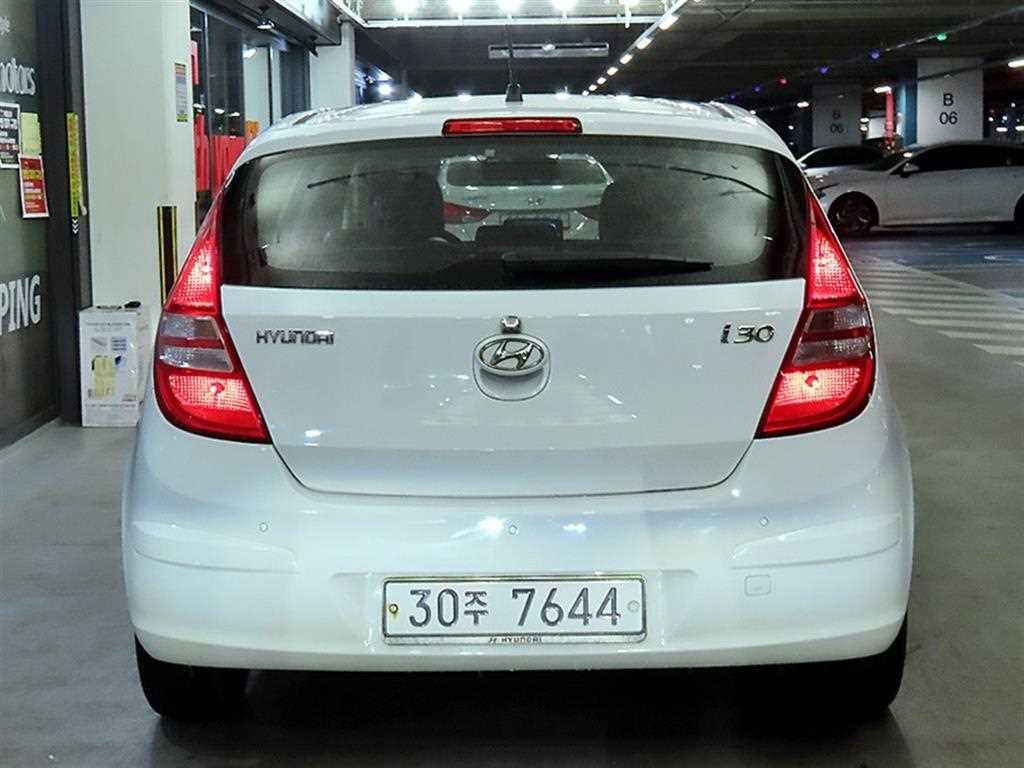 HYUNDAI i30 - Vista 5