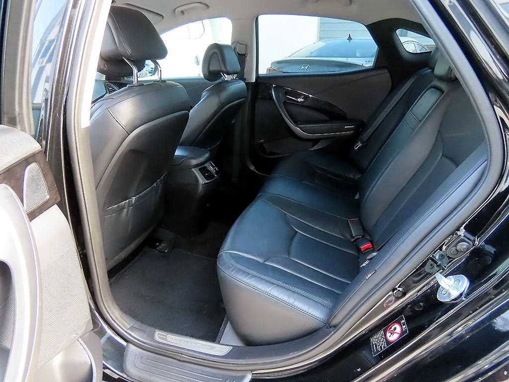 HYUNDAI Grandeur - Vista 6