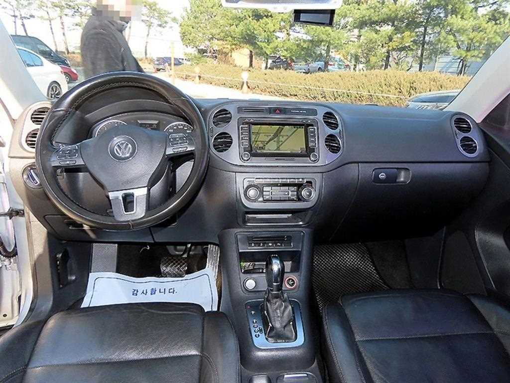 Volkswagen Tiguan - Vista 7