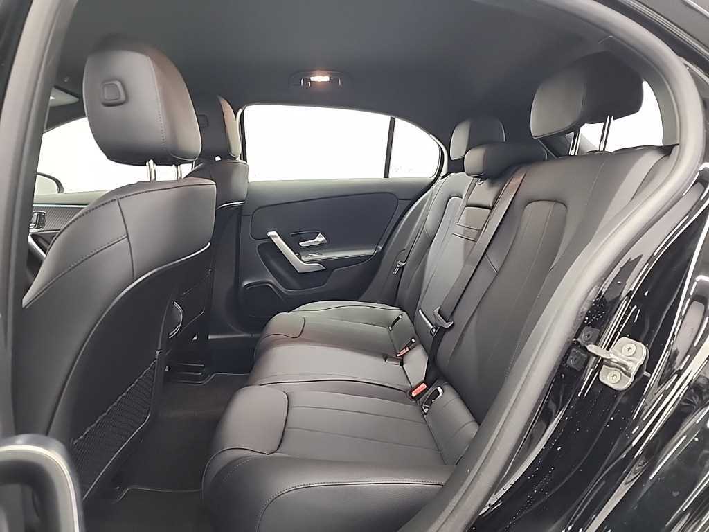 Mercedes Benz A Class - Vista 12