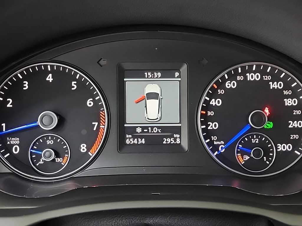 Volkswagen Scirocco - Vista 6