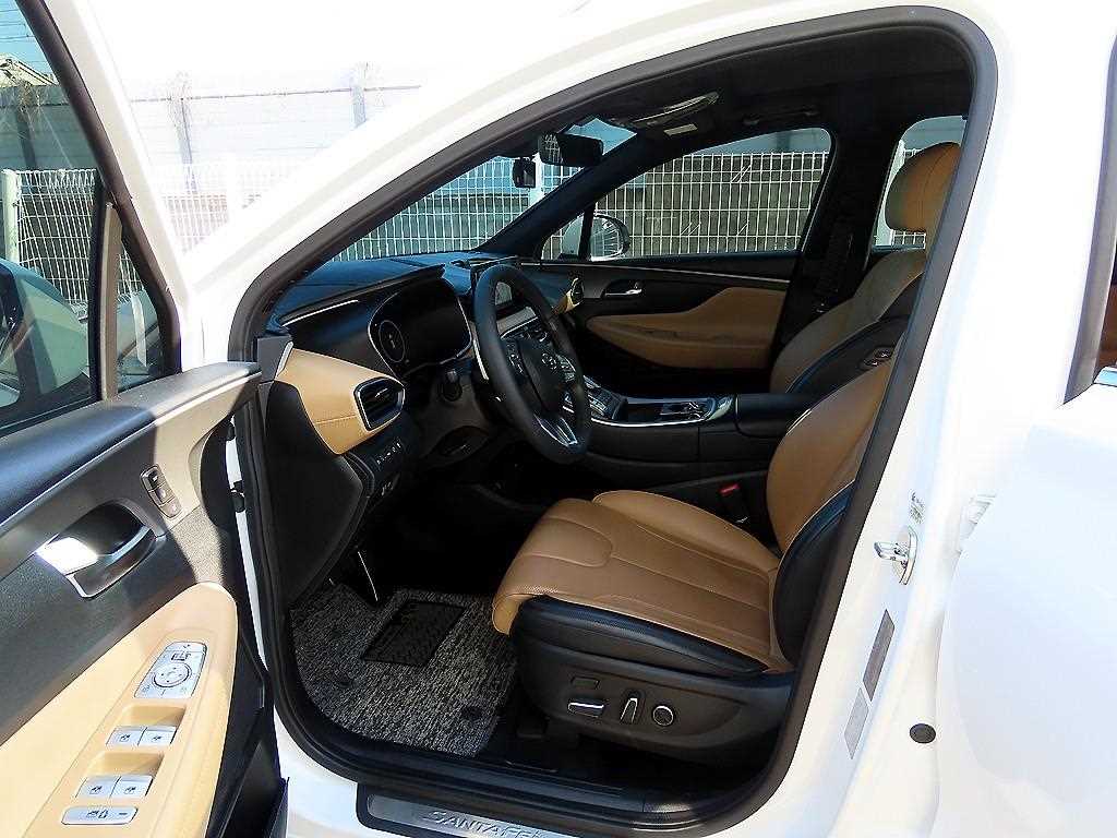 HYUNDAI Santa Fe - Vista 5