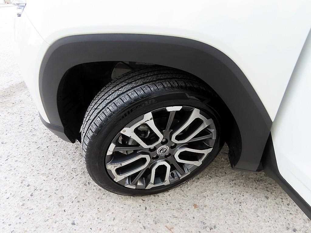 Ssangyong Torres 2023 Blanco - Importación desde Corea - HF Imports Iquique - Foto 20