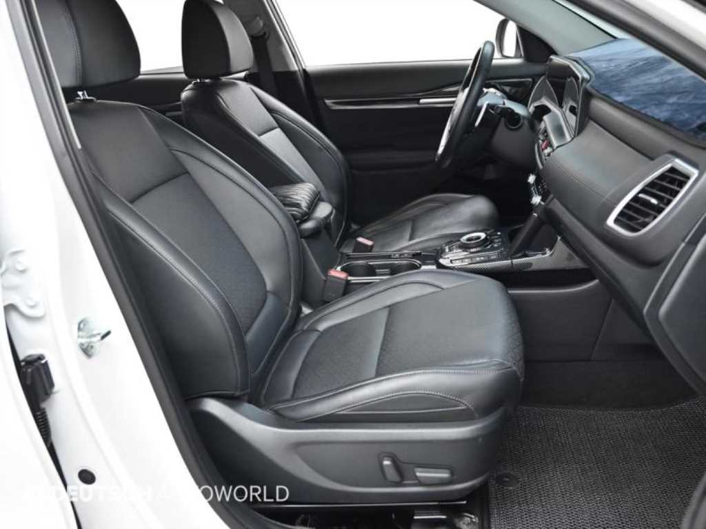 KIA Seltos - Vista 10