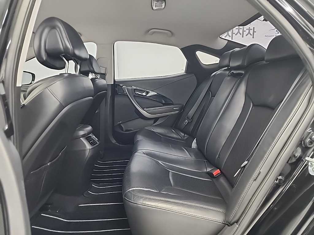 HYUNDAI Grandeur - Vista 12