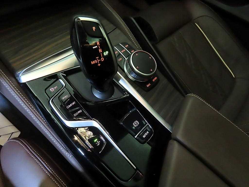 BMW Gran Turismo - Vista 12
