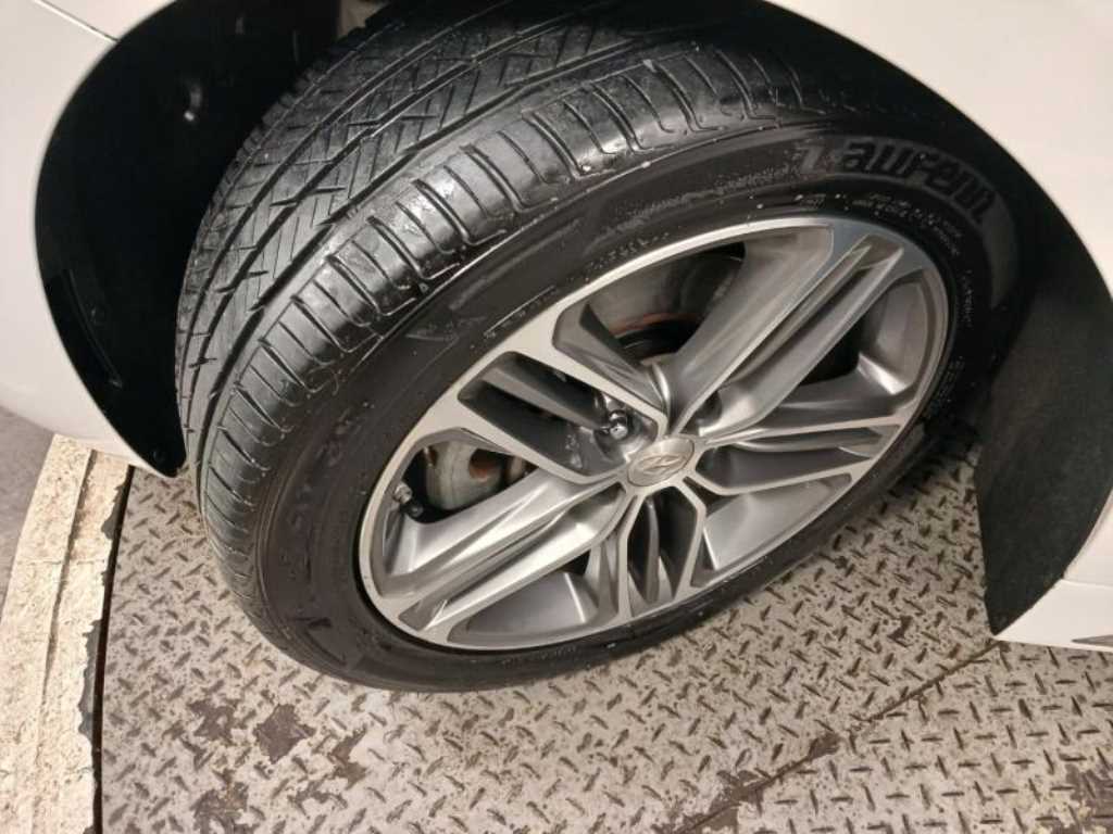 HYUNDAI Grandeur 2018 Blanco - Importación desde Corea - HF Imports Iquique - Foto 20