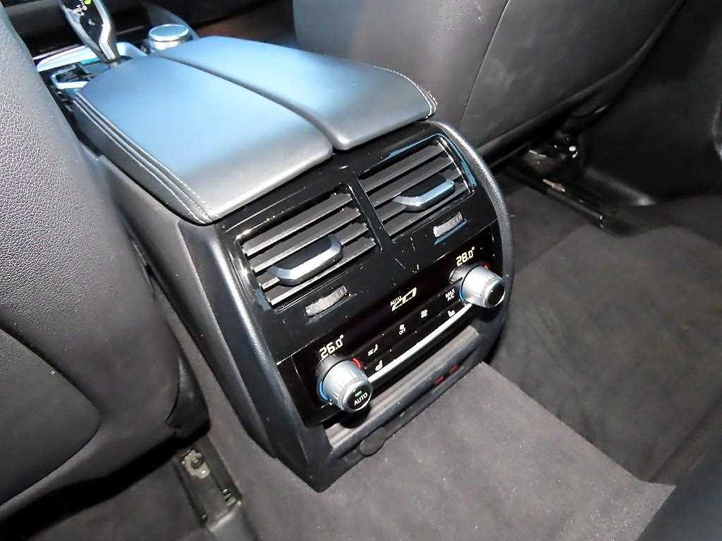 BMW 5 Series 2020 - Importación desde Corea - HF Imports Iquique - Foto 16