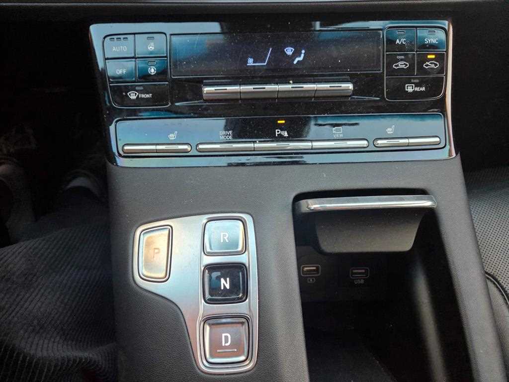 HYUNDAI Grandeur - Vista 8