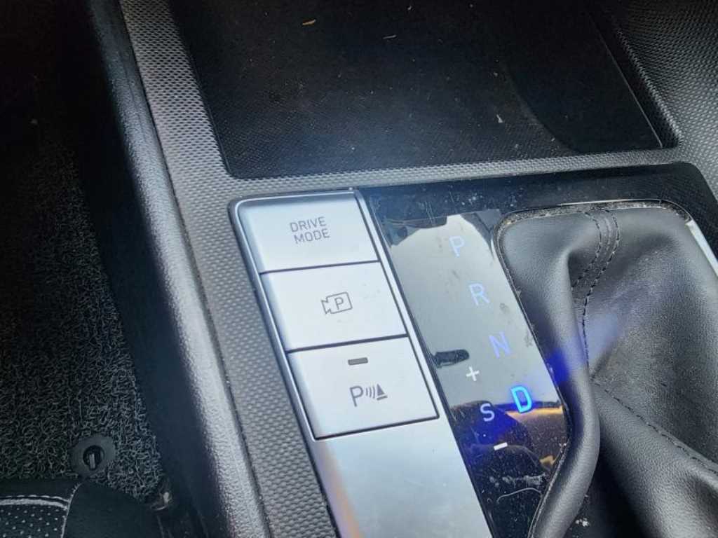 HYUNDAI Avante 2024 Blanco - Importación desde Corea - HF Imports Iquique - Foto 15