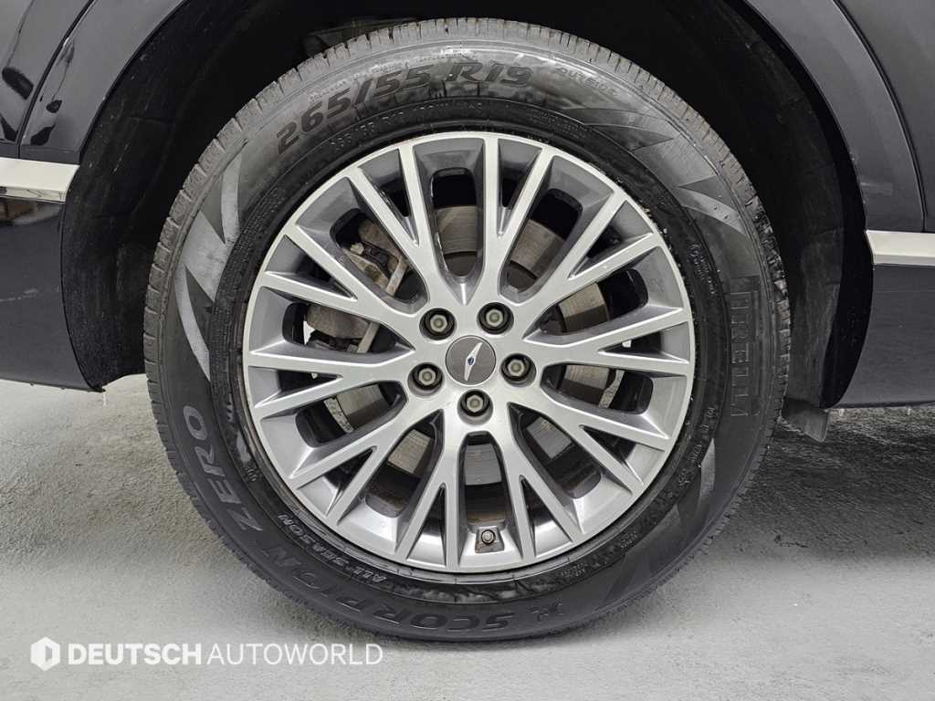 Genesis GV80 - Vista 5