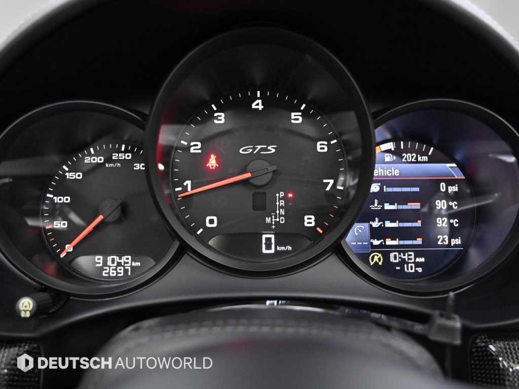 Porsche 718 - Vista 9