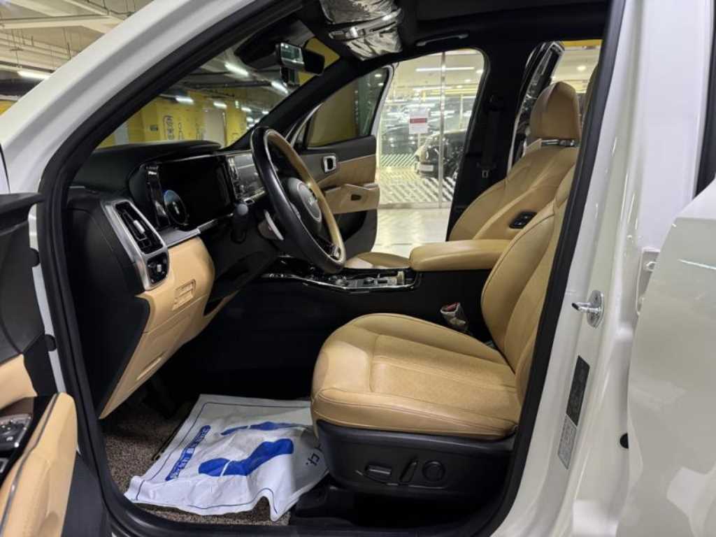 KIA Sorento - Vista 7