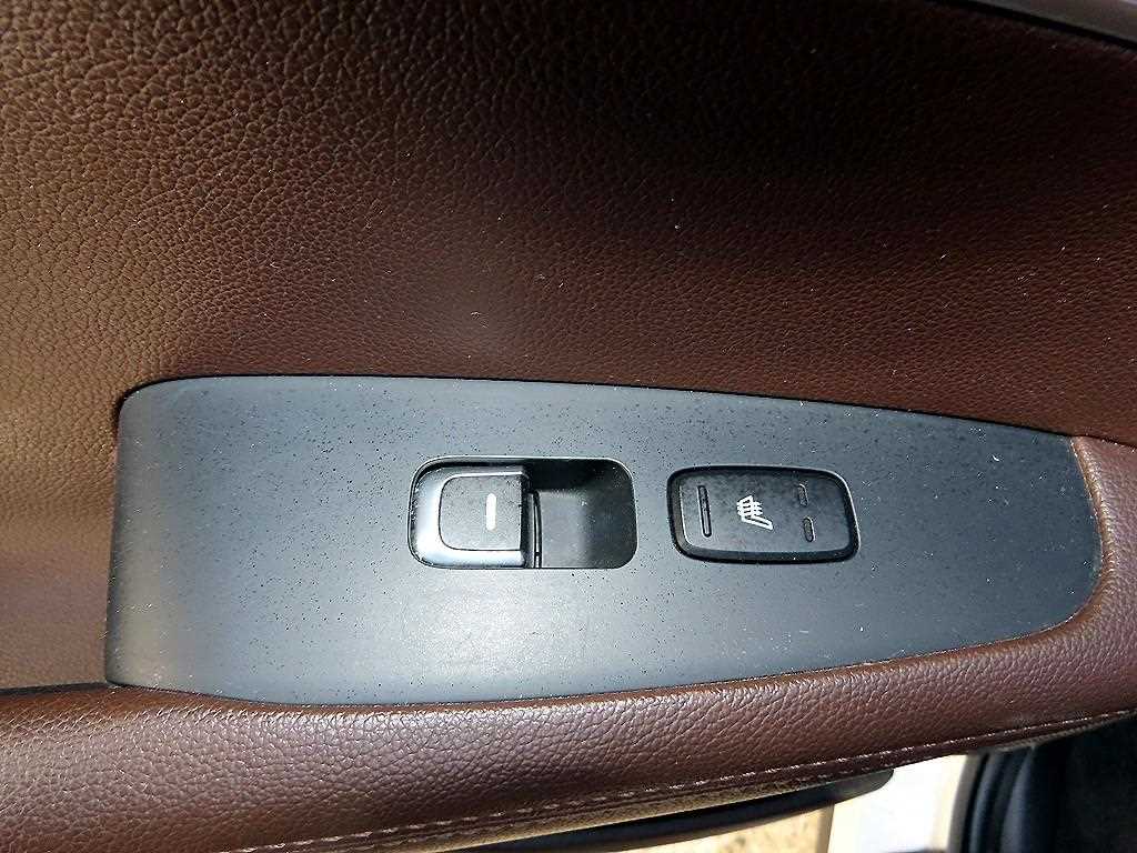 KIA Sorento 2016 Blanco - Importación desde Corea - HF Imports Iquique - Foto 16