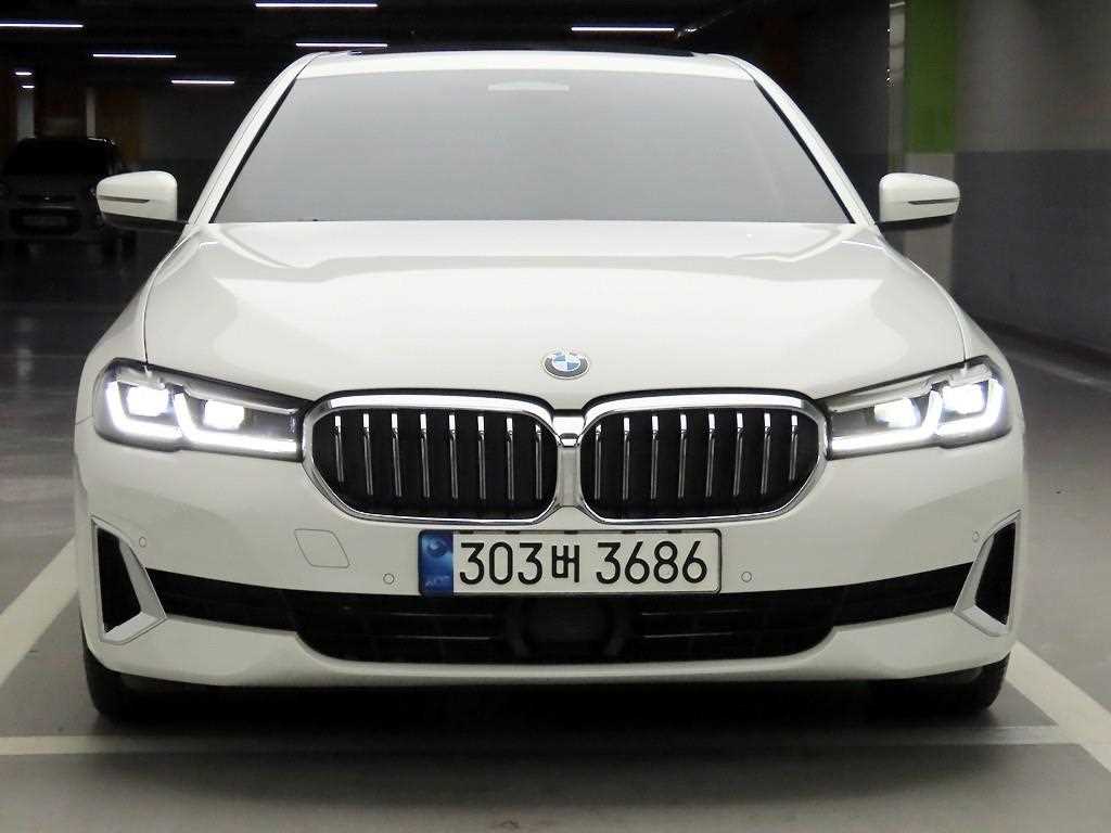 BMW 5 Series 2023 - Importación desde Corea - HF Imports Iquique - Foto 1