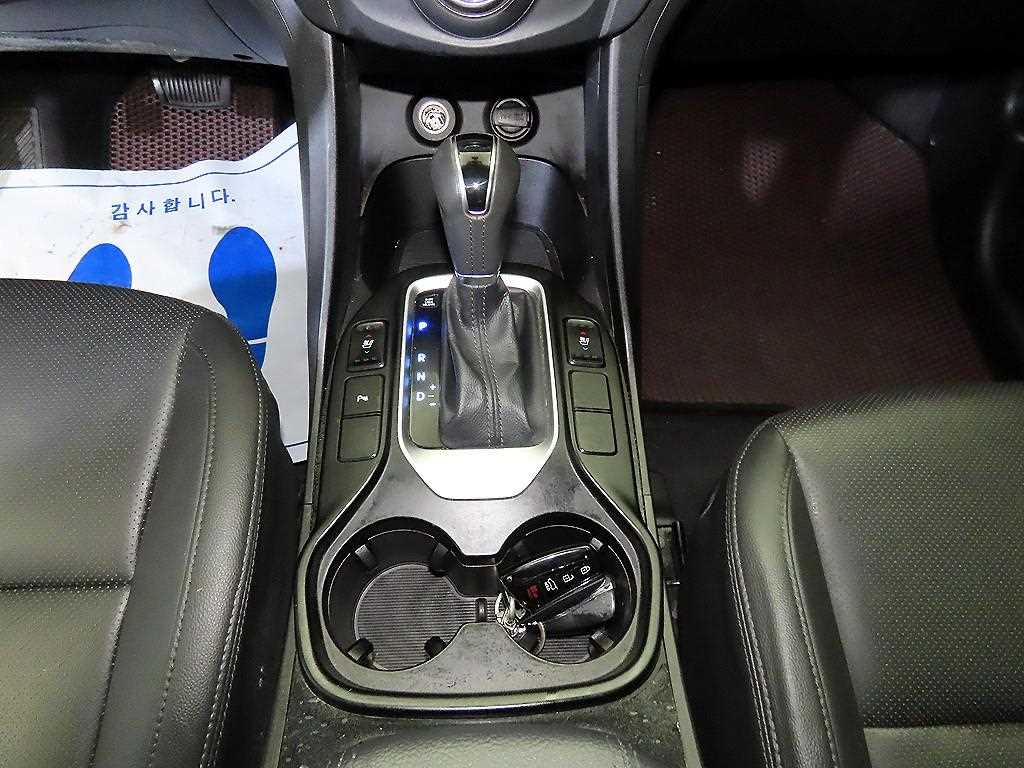 HYUNDAI Santa Fe - Vista 12