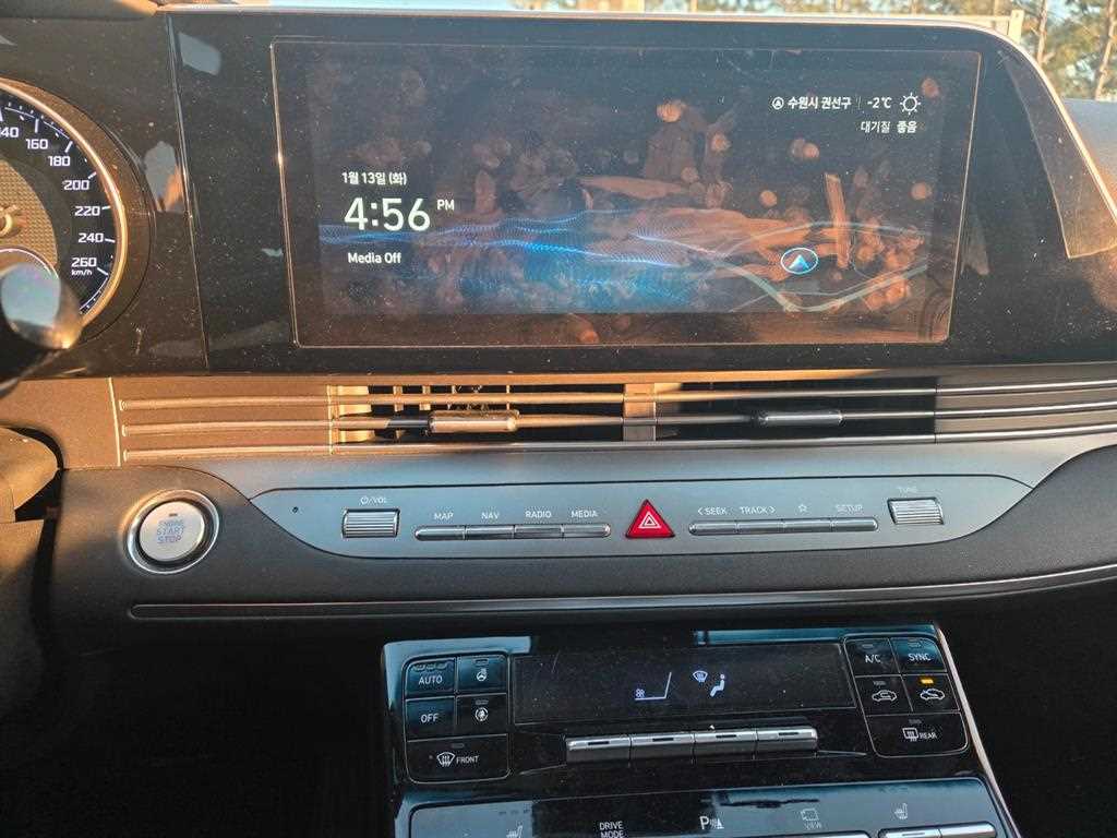 HYUNDAI Grandeur - Vista 5