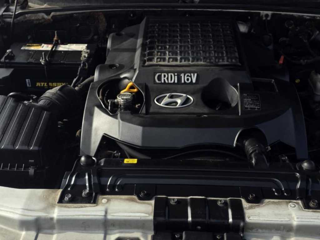 HYUNDAI Terracan - Vista 9