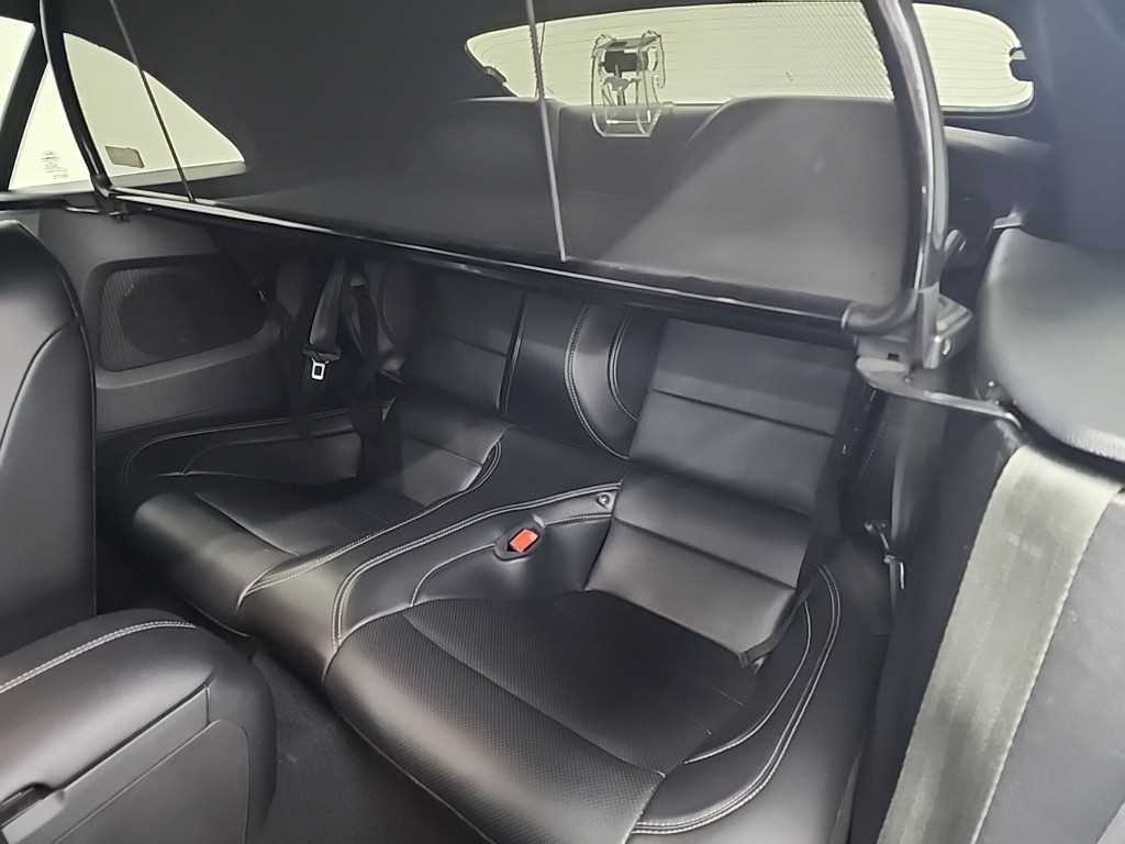 Ford Mustang - Vista 12