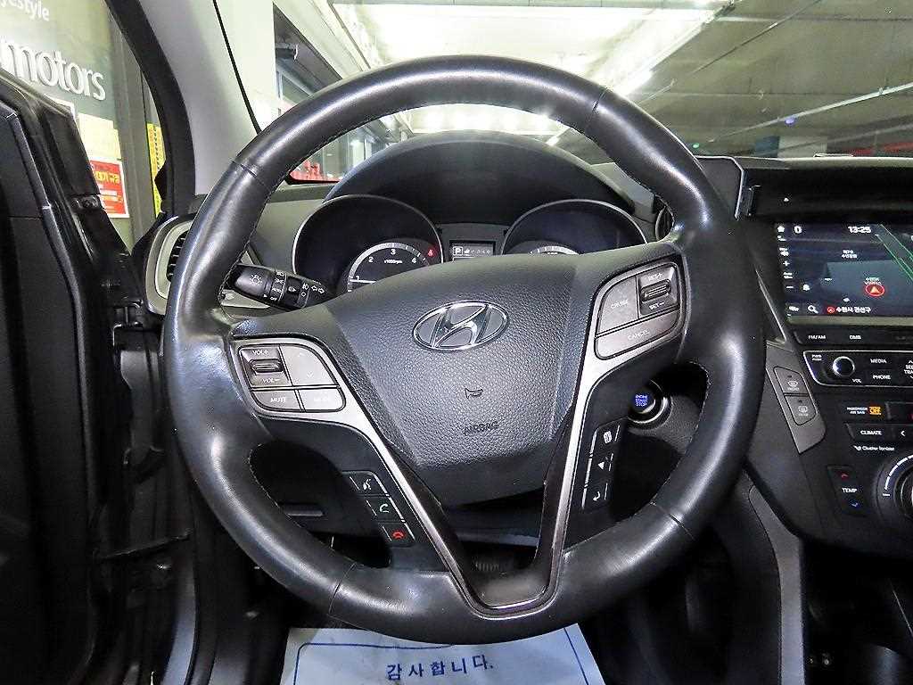 HYUNDAI Santa Fe - Vista 8