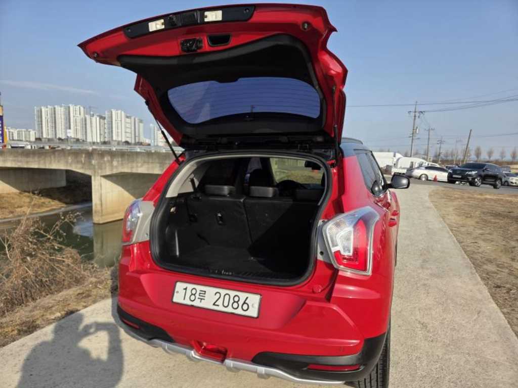 Ssangyong Tivoli - Vista 7