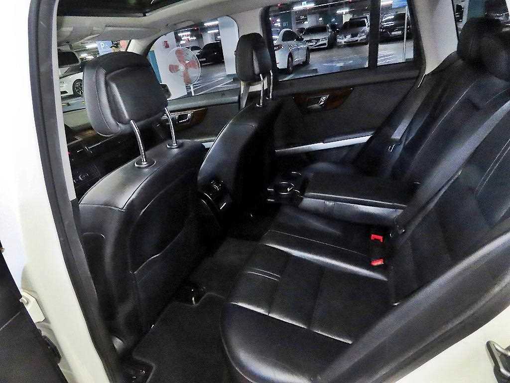 Mercedes Benz GLK Class - Vista 7