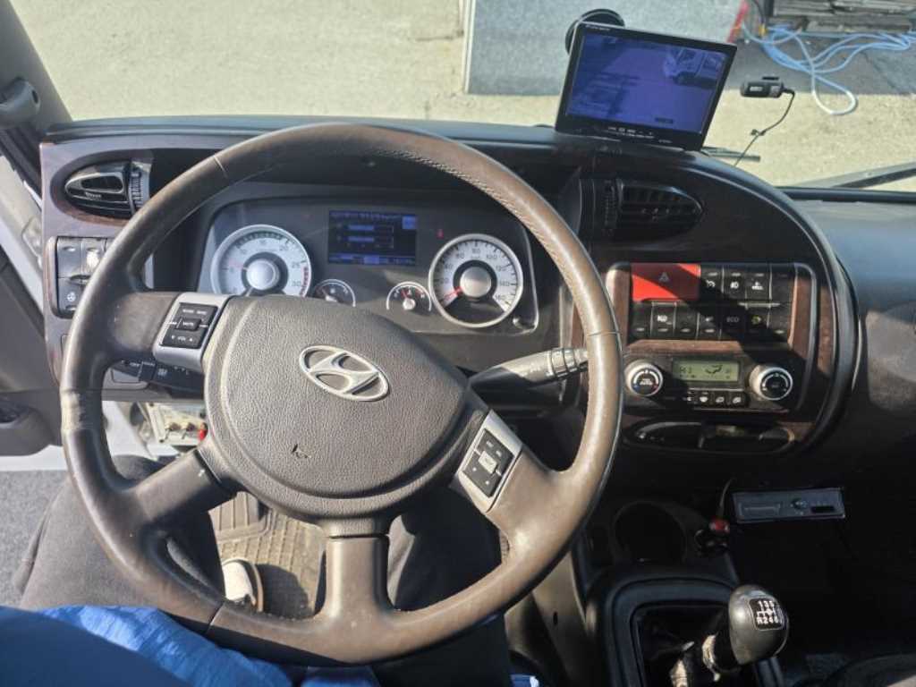 medium and large cargo Special - Vista 9