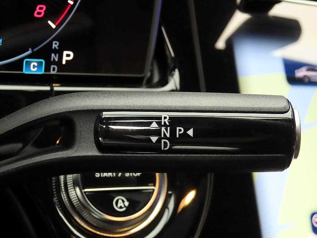 Mercedes Benz E class - Vista 10