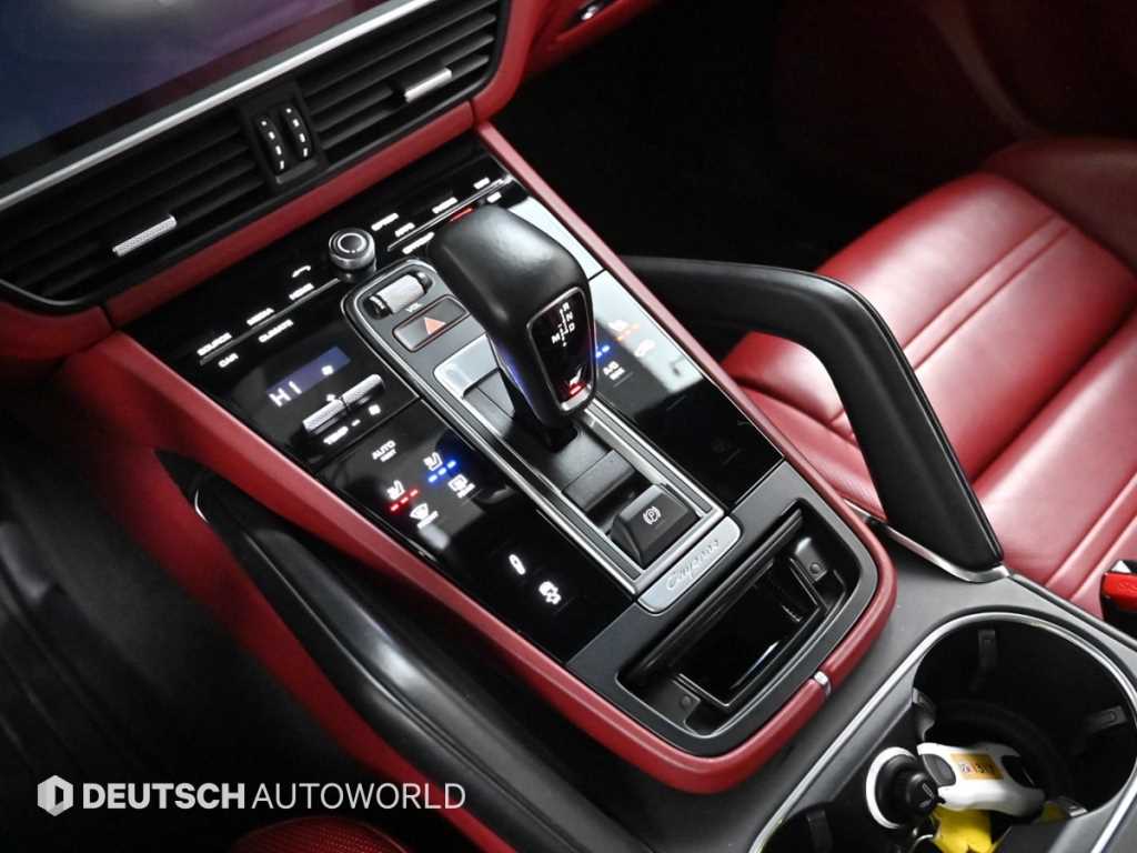 Porsche Cayenne - Vista 9