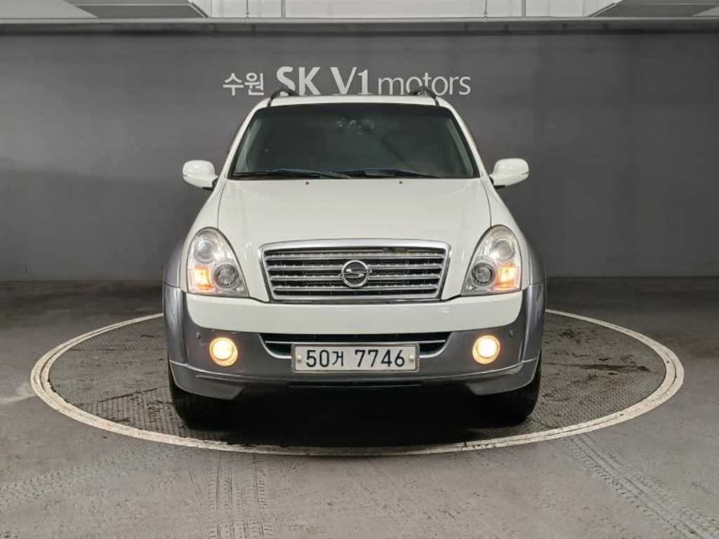 Ssangyong Rexton 2011 Blanco - Importación desde Corea - HF Imports Iquique - Foto 1