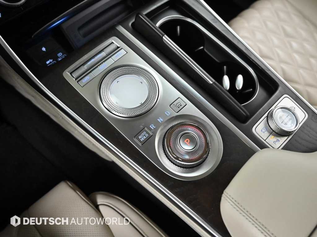 Genesis GV80 - Vista 9