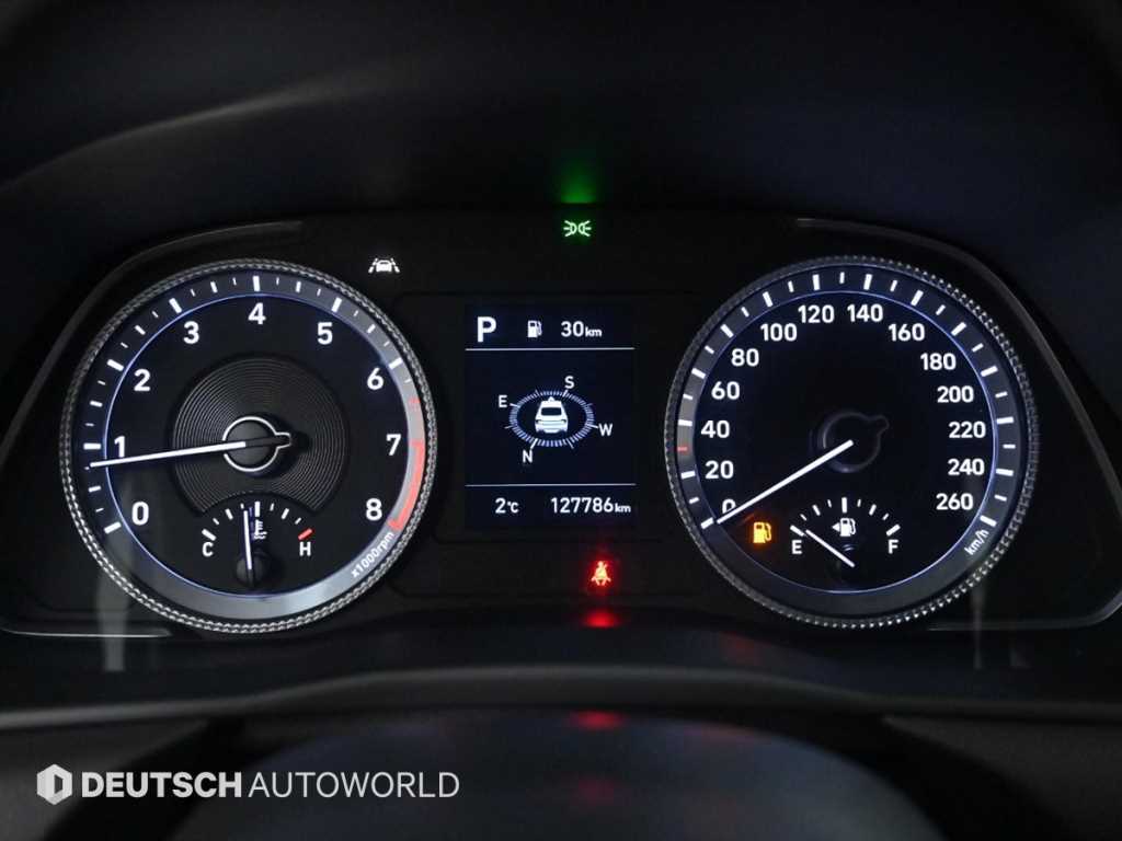 HYUNDAI Sonata - Vista 8