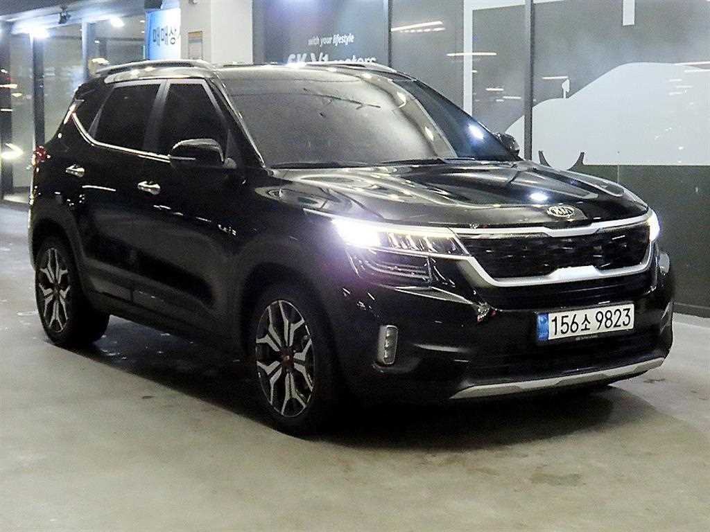 KIA Seltos 2021 Negro - Importación desde Corea - HF Imports Iquique - Foto 1