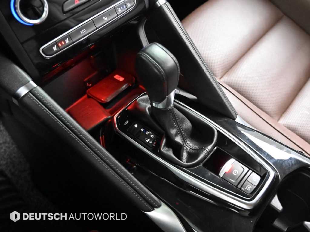 SAMSUNG QM6 - Vista 9