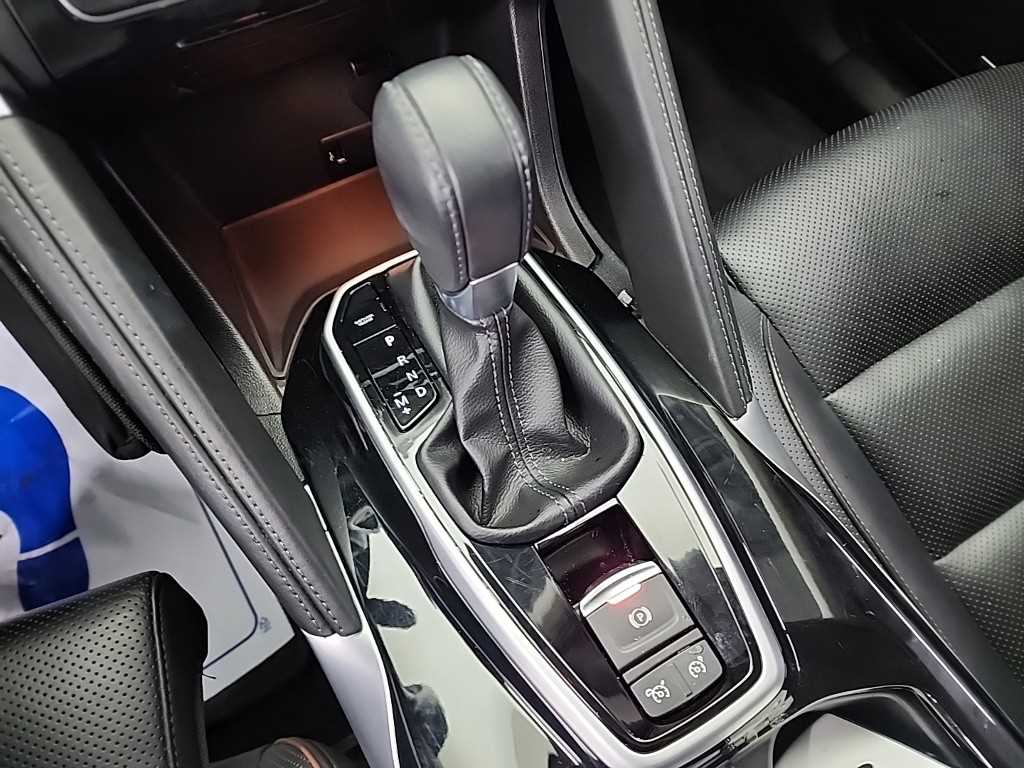 SAMSUNG QM6 - Vista 8