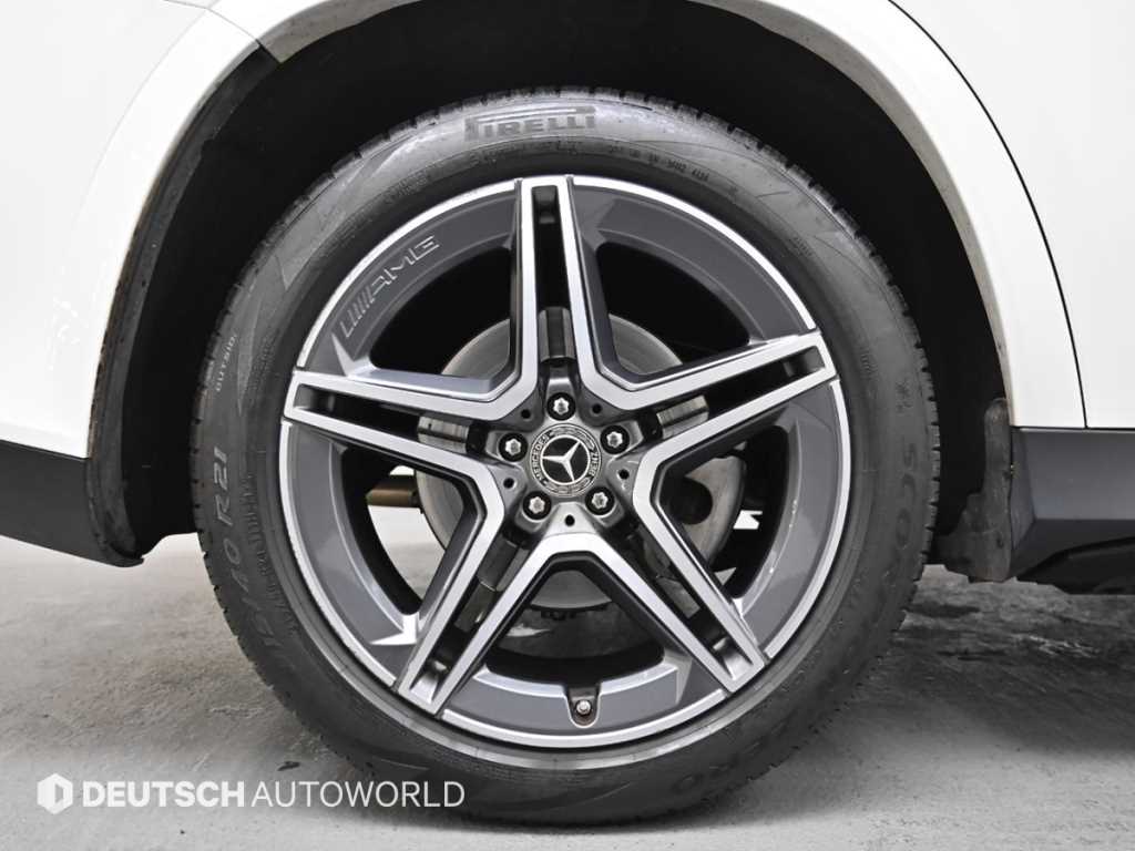 Mercedes Benz GLS Class - Vista 5