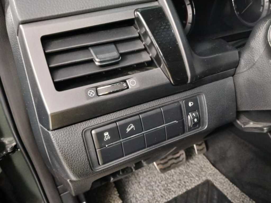 Ssangyong Rexton - Vista 12