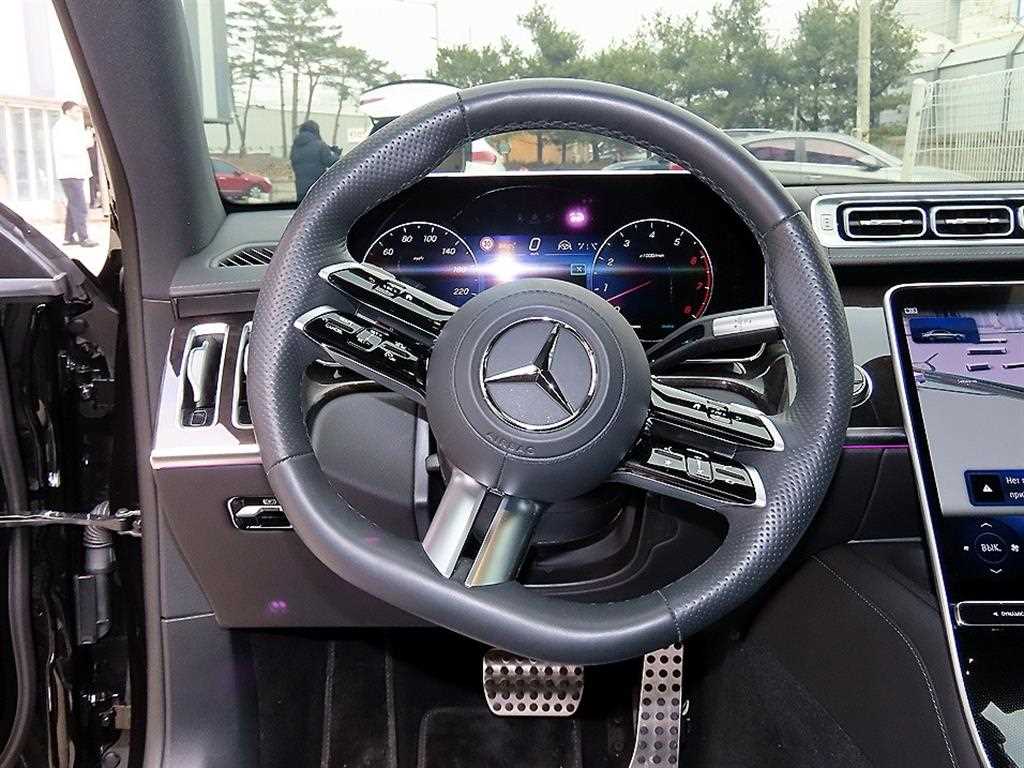 Mercedes Benz S Class - Vista 8