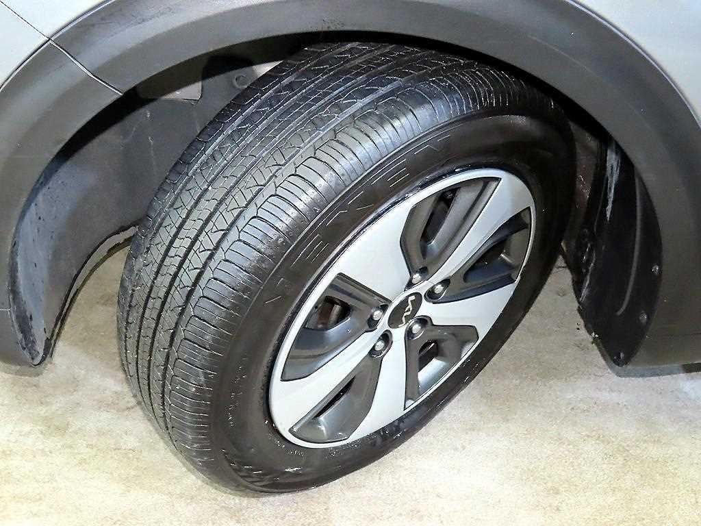 KIA Niro 2022 Gris - Importación desde Corea - HF Imports Iquique - Foto 19