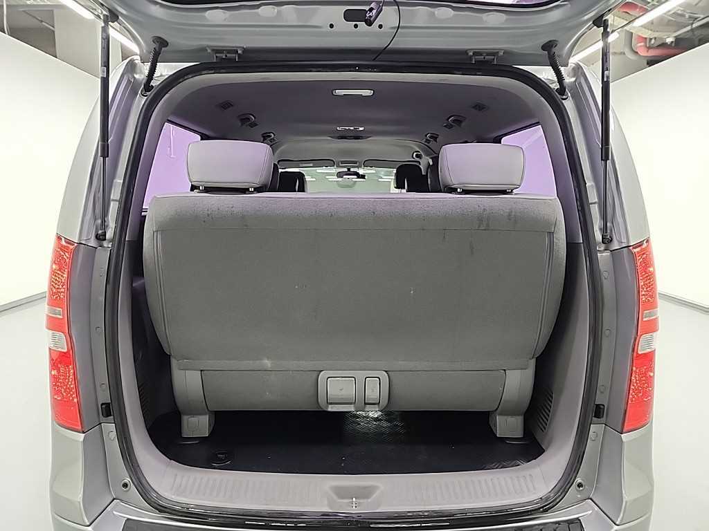 HYUNDAI Starex 2015 Plateado - Importación desde Corea - HF Imports Iquique - Foto 16