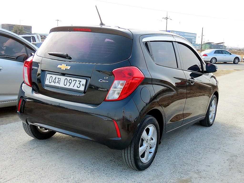Chevrolet Spark - Vista 3