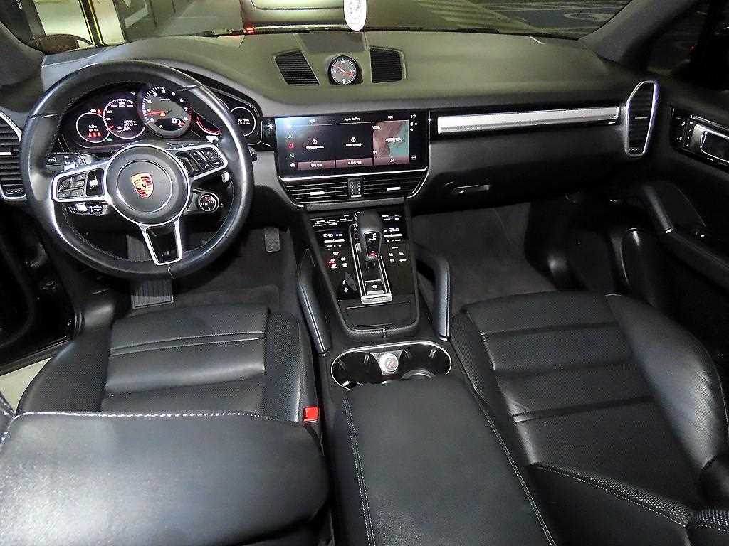 Porsche Cayenne - Vista 10