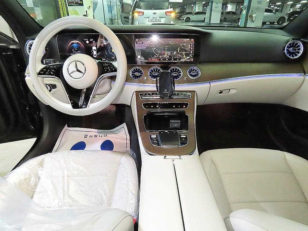 Mercedes Benz E class 2021 Negro - Importación desde Corea - HF Imports Iquique - Foto 1