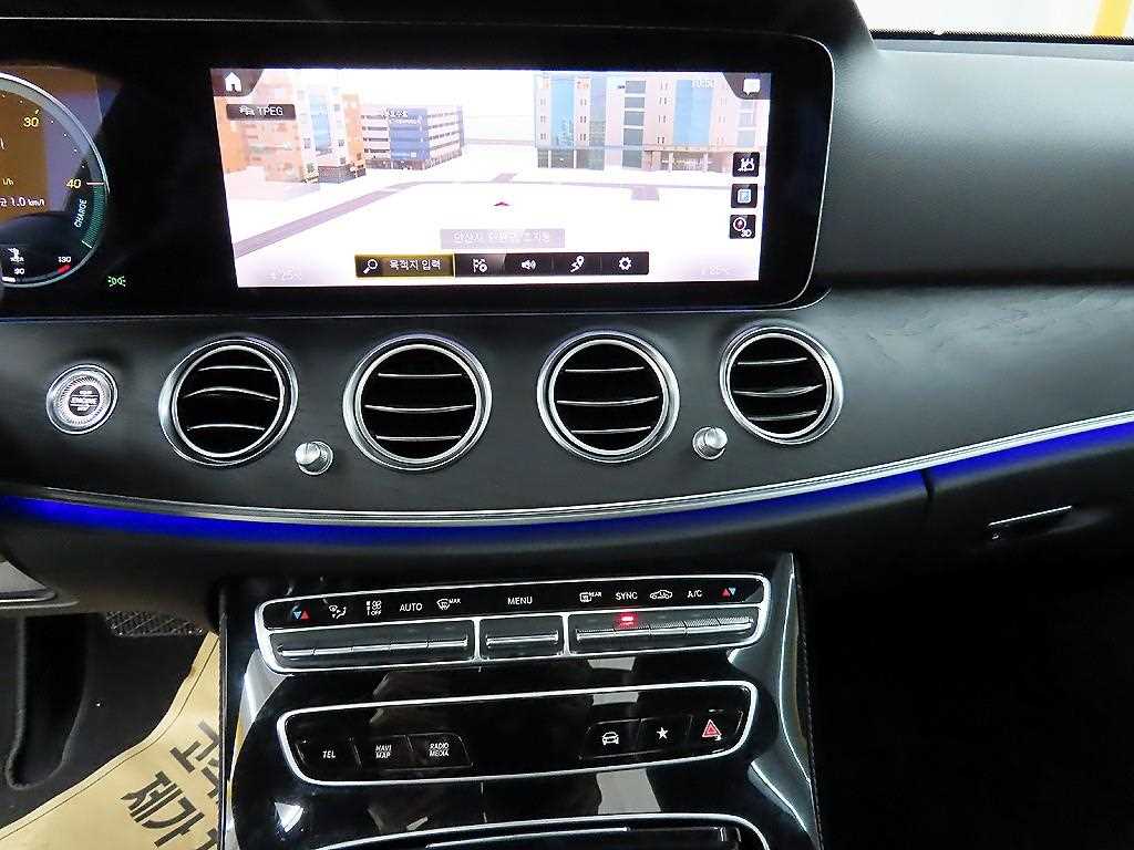 Mercedes Benz E class 2022 Blanco - Importación desde Corea - HF Imports Iquique - Foto 13