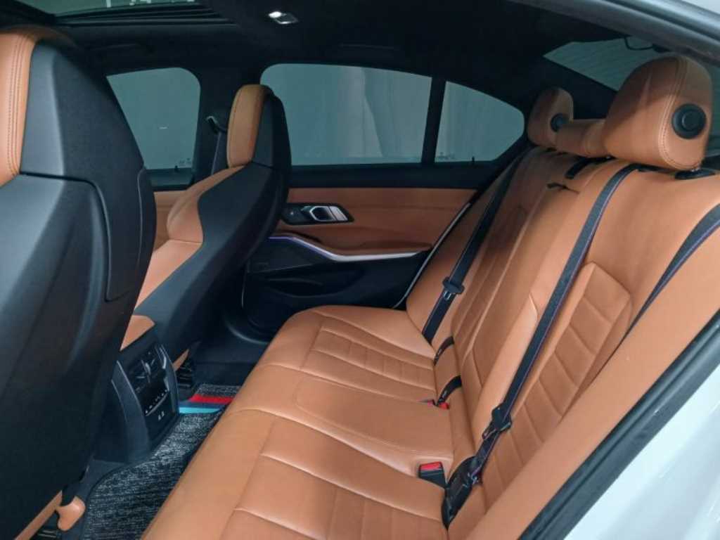 BMW 3 series - Vista 8