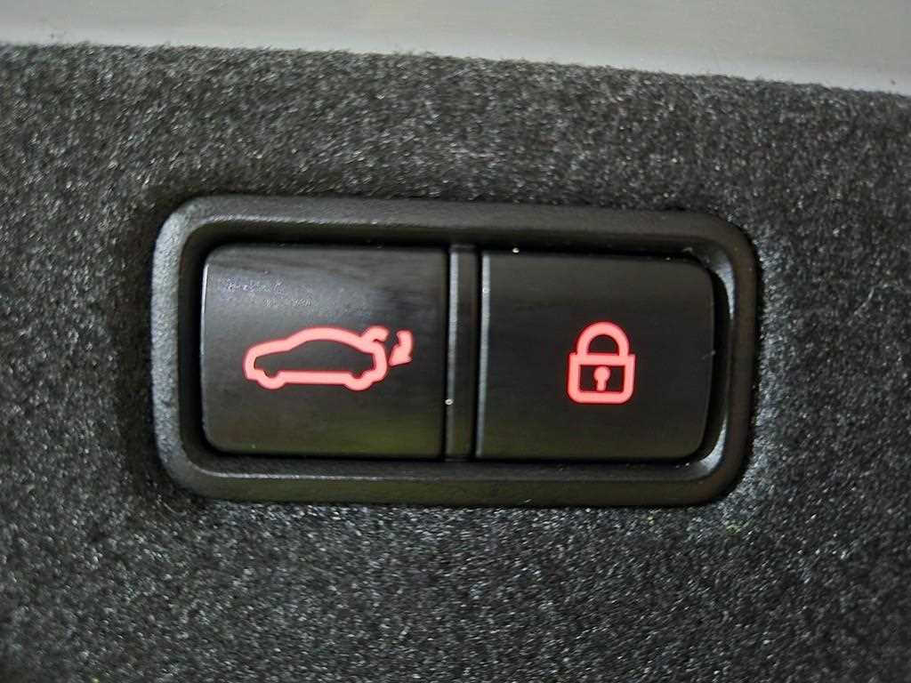 Genesis G70 2019 Gris - Importación desde Corea - HF Imports Iquique - Foto 18