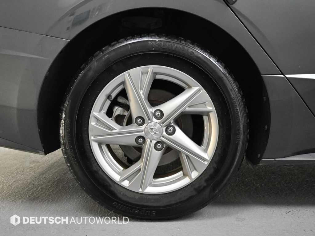 HYUNDAI Sonata - Vista 5