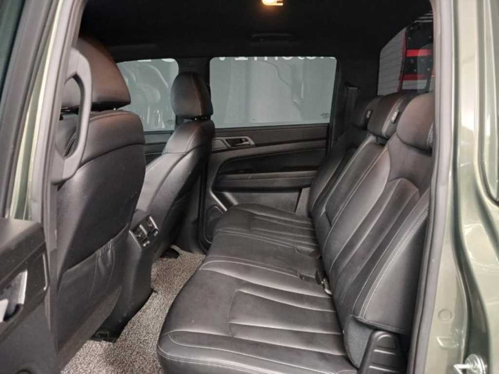 Ssangyong Rexton - Vista 8