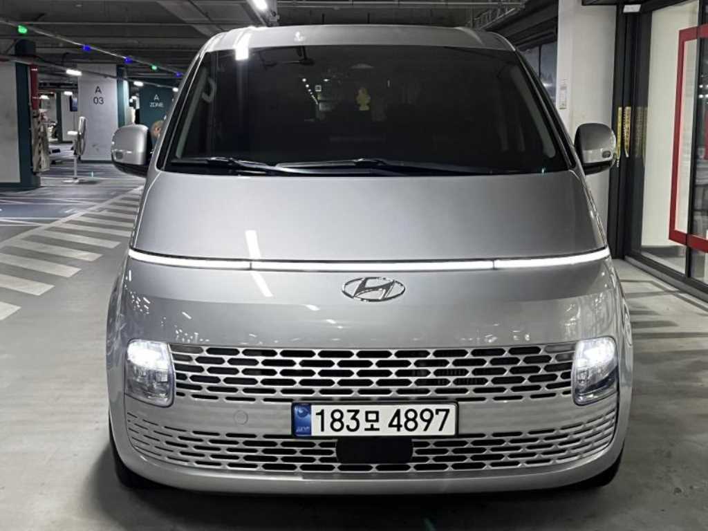 HYUNDAI Staria 2023 Gris - Importación desde Corea - HF Imports Iquique - Foto 1