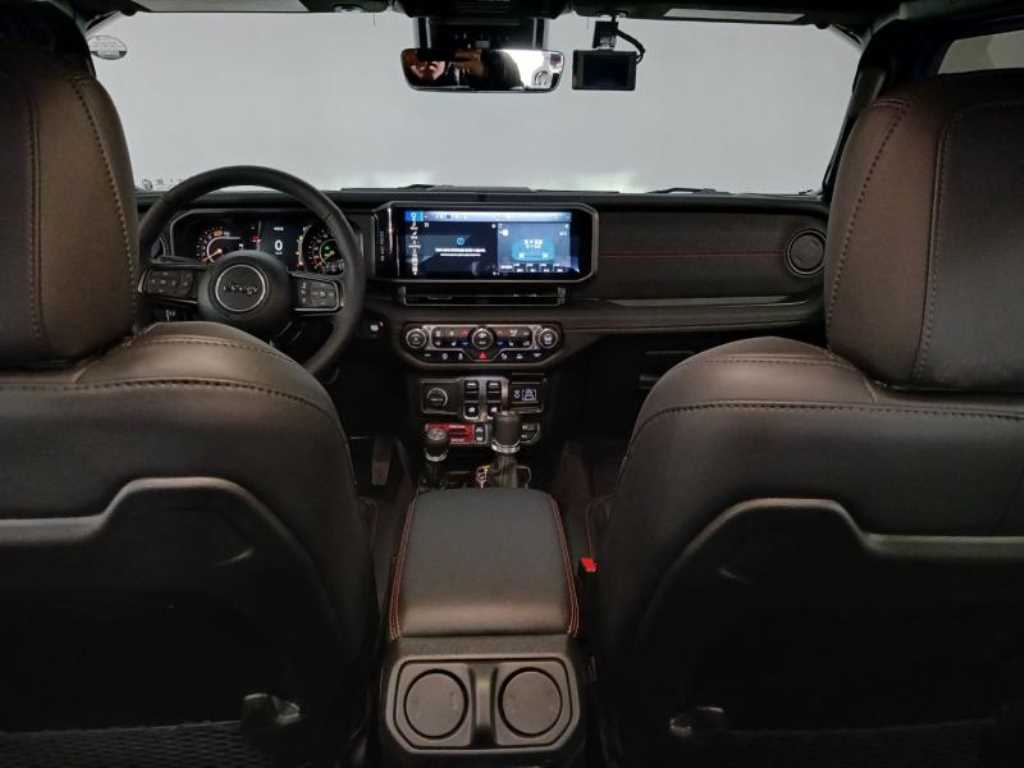 Jeep Wrangler - Vista 6